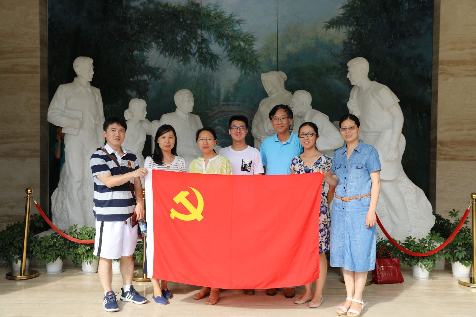 学习陈云五种精神，争做“两学一做”先锋 ——计算机科学与德赢官网Vwin师生党员赴陈云纪念馆参观学习