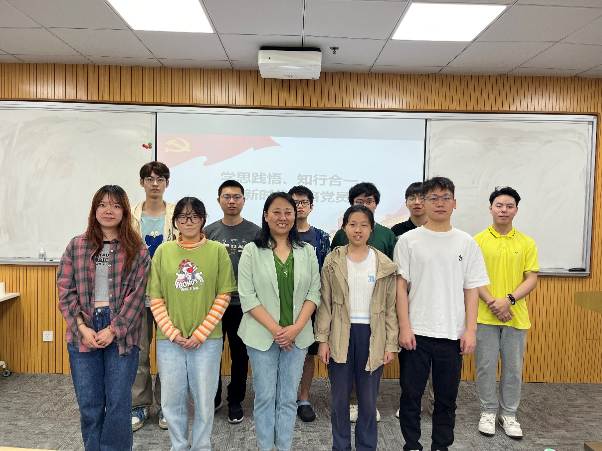 图片 1.png 图片 1.png