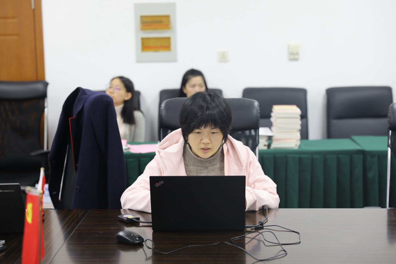 德赢官网Vwin党委召开支部书记述职交流会