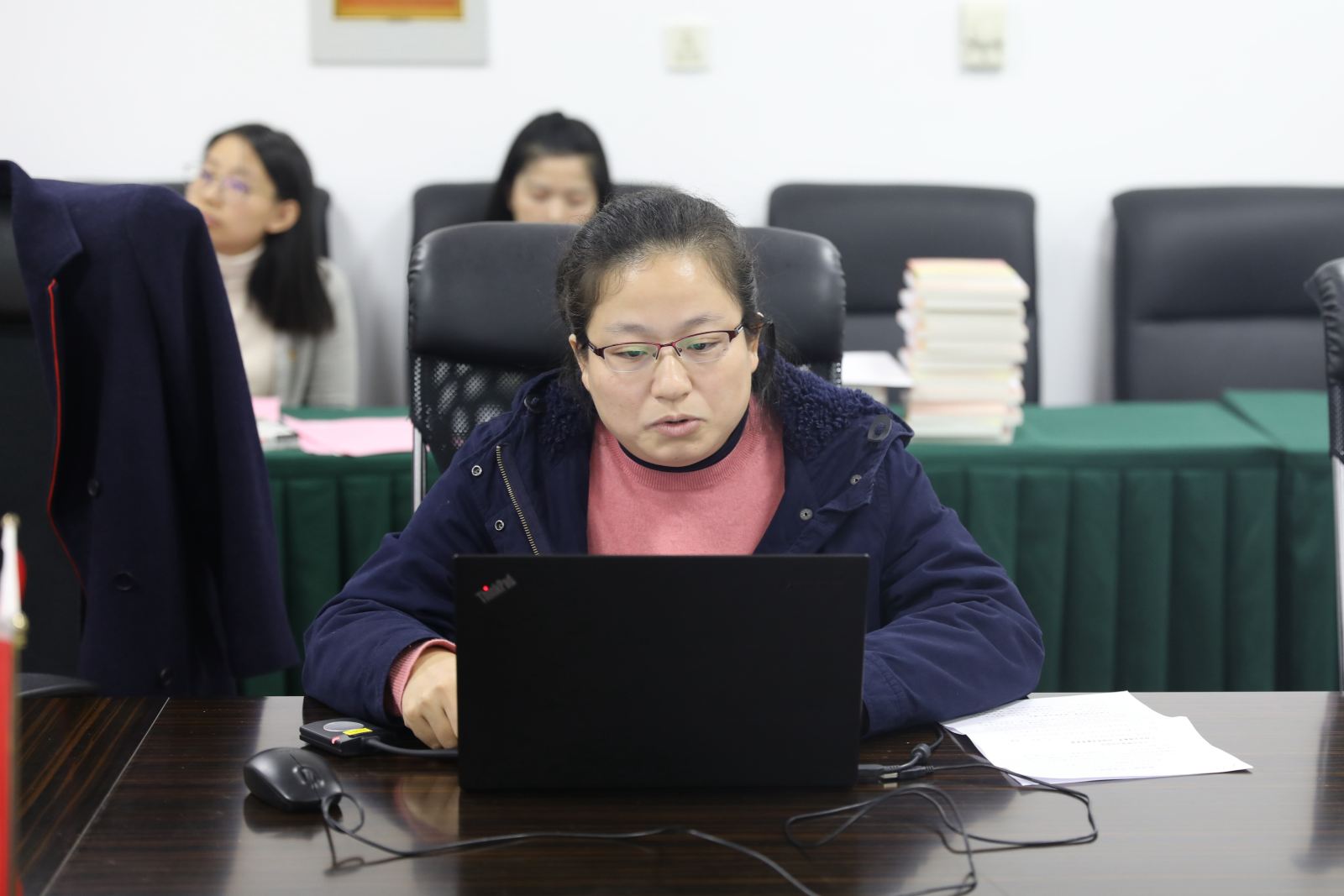 德赢官网Vwin党委召开支部书记述职交流会