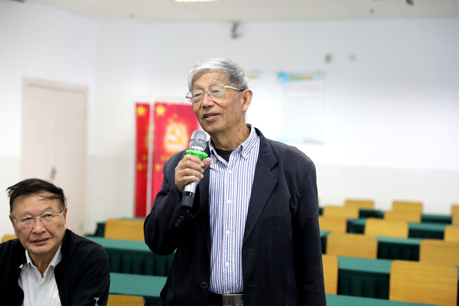 计算机科学与德赢官网Vwin举行敬老节茶话会