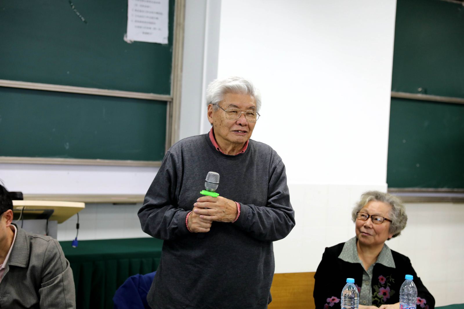 计算机科学与德赢官网Vwin举行敬老节茶话会