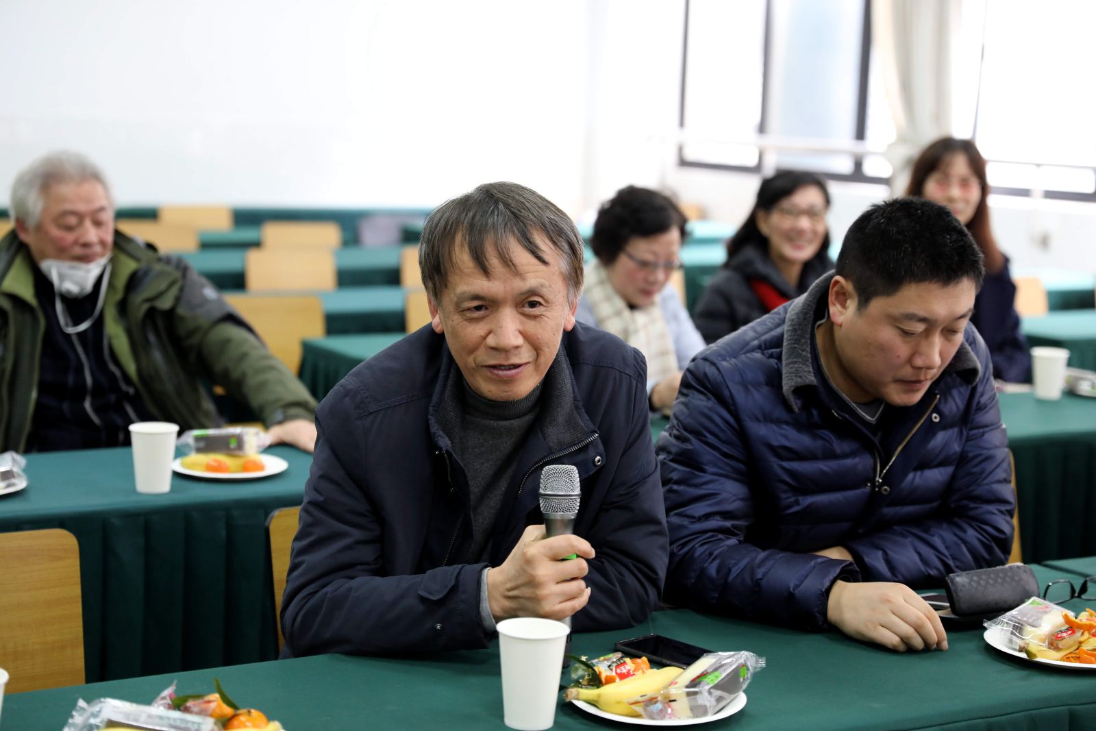 计算机科学与德赢官网Vwin举行2018年退休教职工新春茶话会