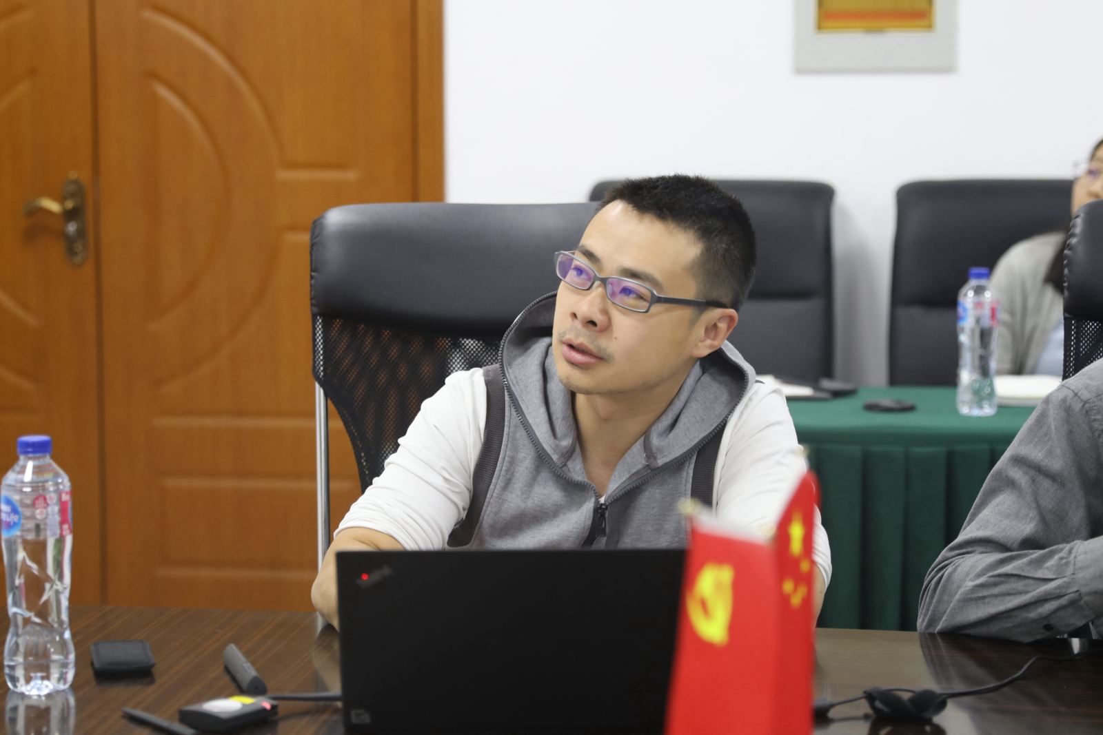 推动党建创新项目，提高党务工作水平——计算机科学与德赢官网Vwin党委召开党支部书记工作例会