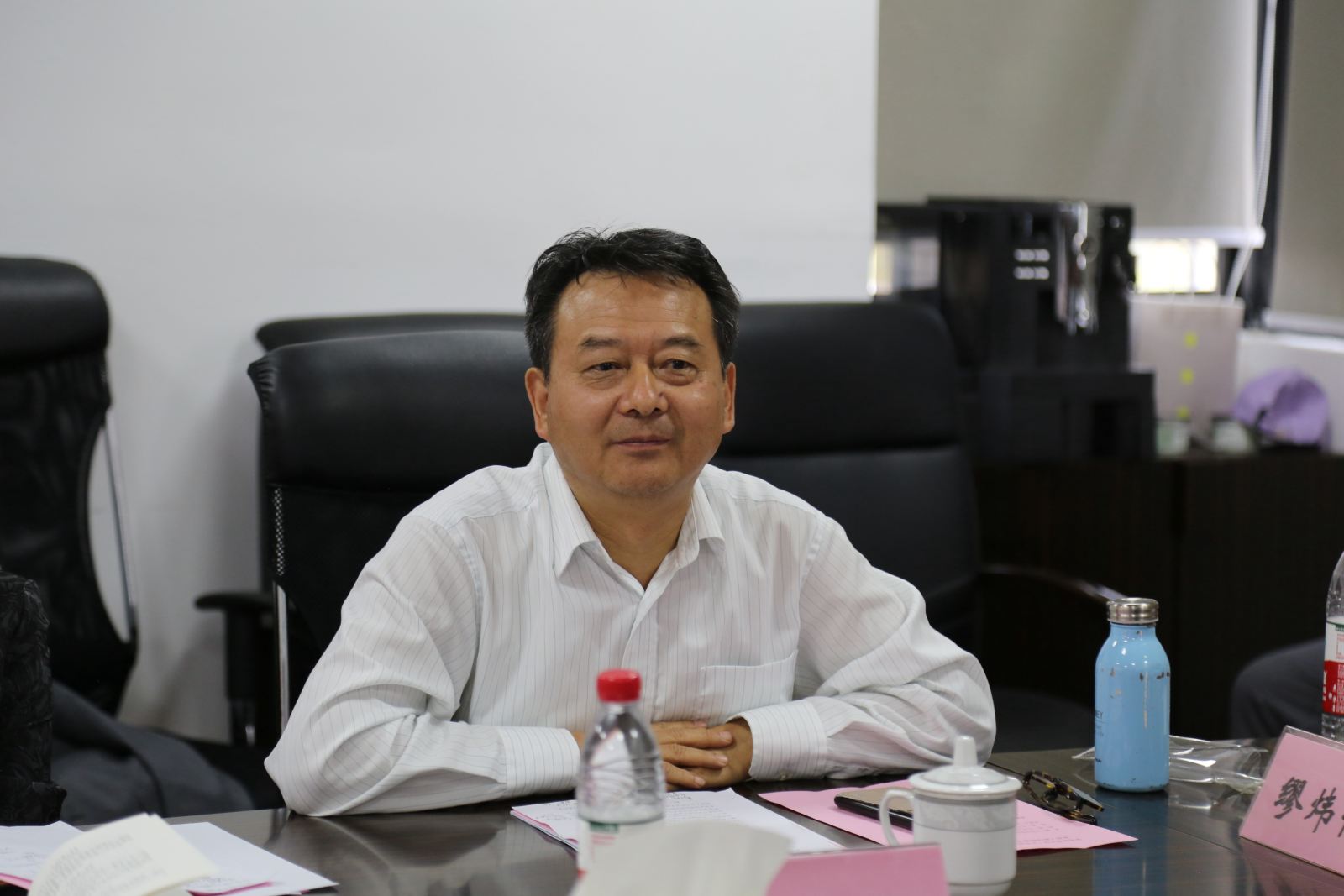 主题教育丨德赢官网Vwin举行“不忘初心、牢记使命”主题教育院领导班子第六次集中学习研讨：加强团队建设 提升育人合力和学术竞争力